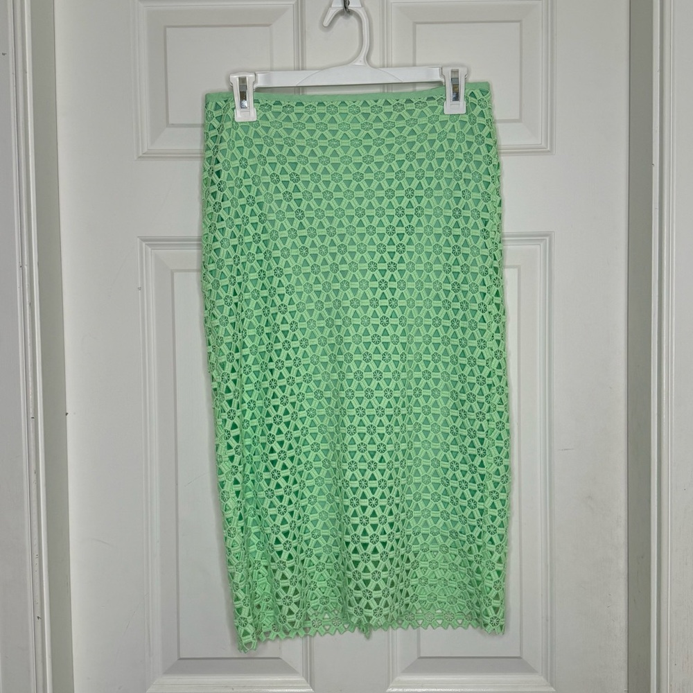 Zara Skirt Midi Crotchet Lace Size Medium Green - Picture 1 of 9
